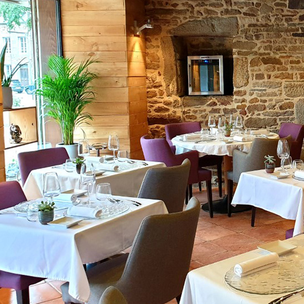 La Salle du Restaurant l'Osmose à Pleudihen sur Rance